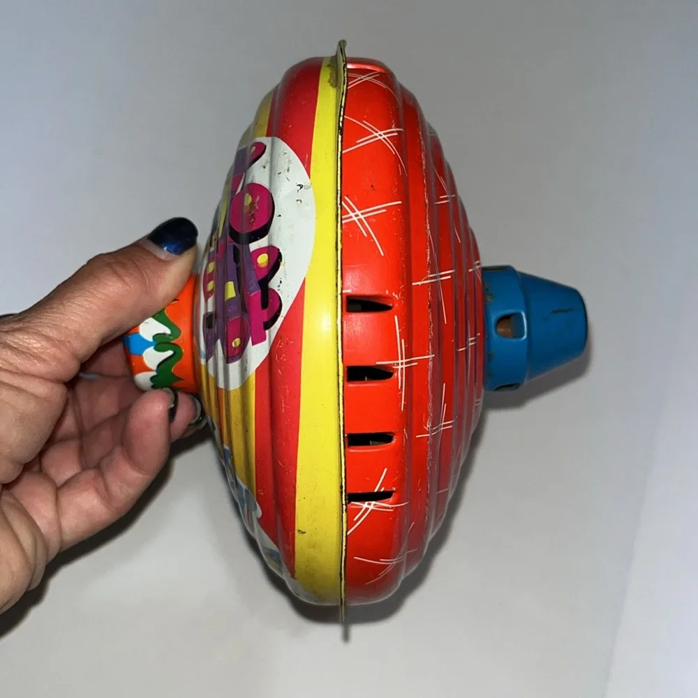 Vintage Toy Tin Spinning Top from LBZ Lorenz-Bolz-Zirndorf Germany - Picture 4 of 4